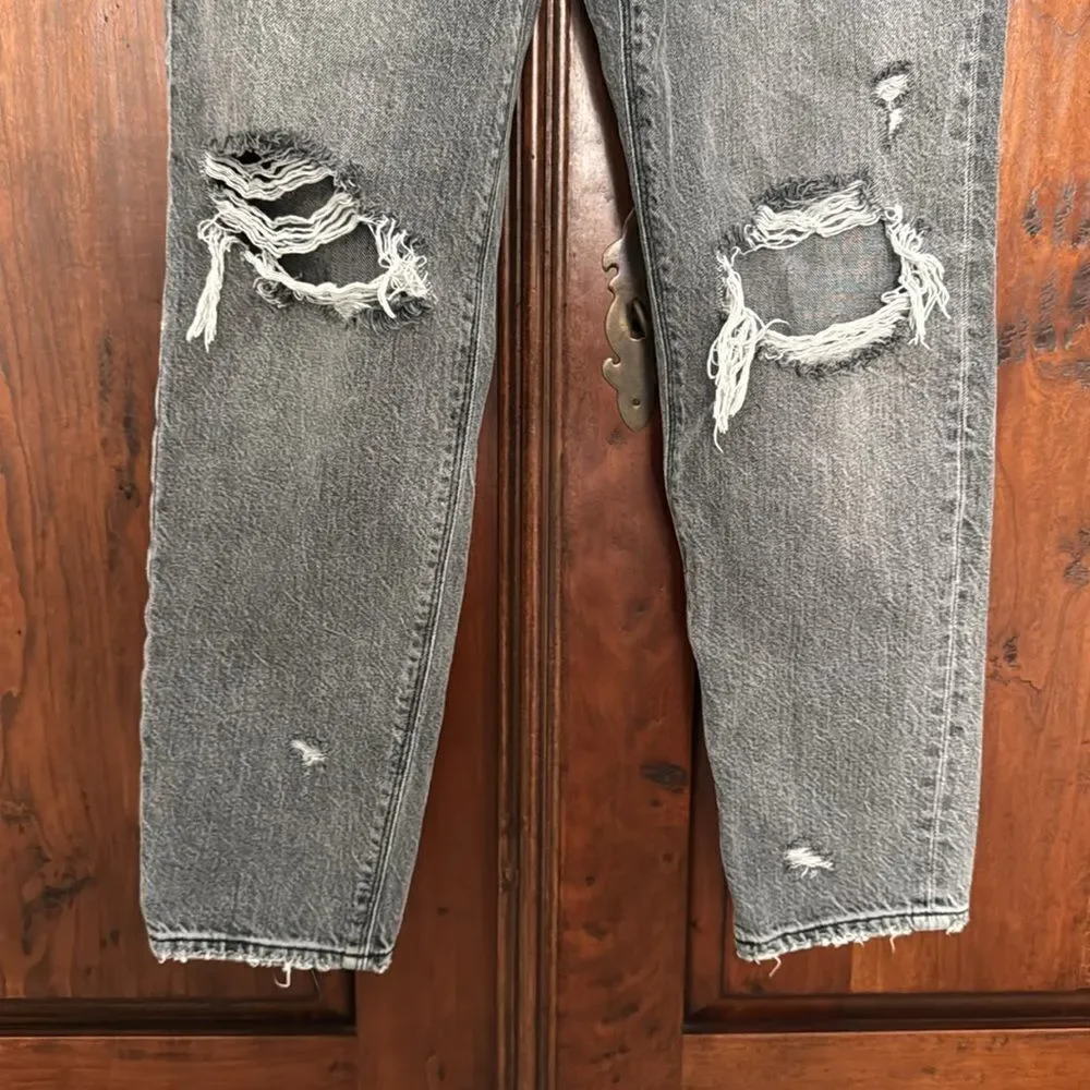 American Eagle Highest Rise Mom Jean Black Wash Distressed Jean Size 2